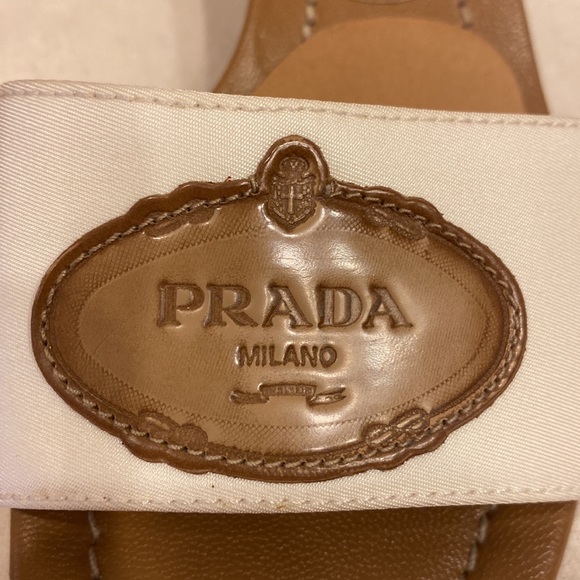 Prada sandles - Picture 3 of 7